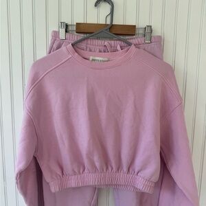 Pants Store Sweatshirt and Sweatpants Set